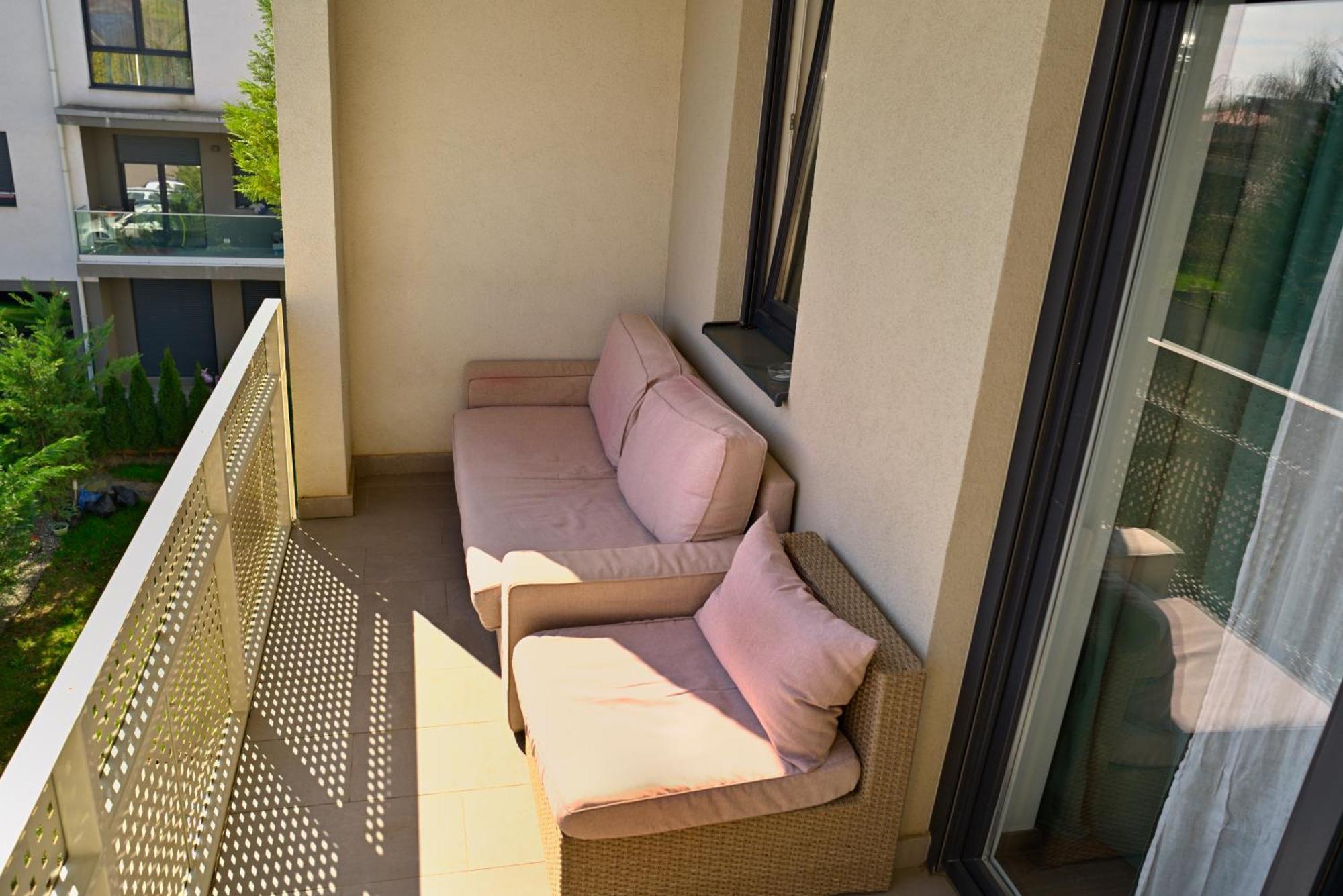 Mirvana Apartments Metheor Executive Suite Timişoara Exterior foto